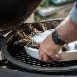 Deep dish pizza stone Big Green Egg