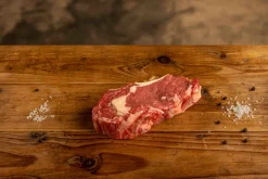 Dry aged runder ribeye