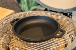 Dutch Oven reversible Grill Guru