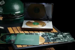 Evergreens from around Europe – Big Green Egg