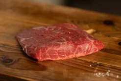 Runder Flat iron steak