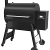 Traeger Pro 780 pellet grill